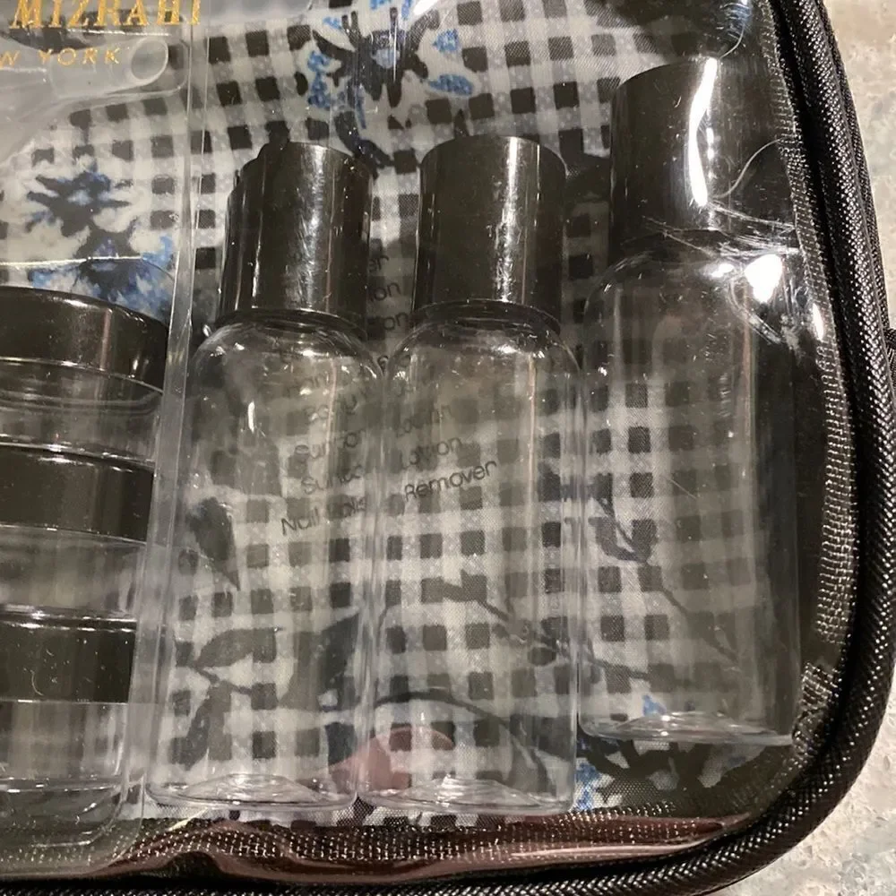 Isaac  Mizrahi  Travel Bottle Kit